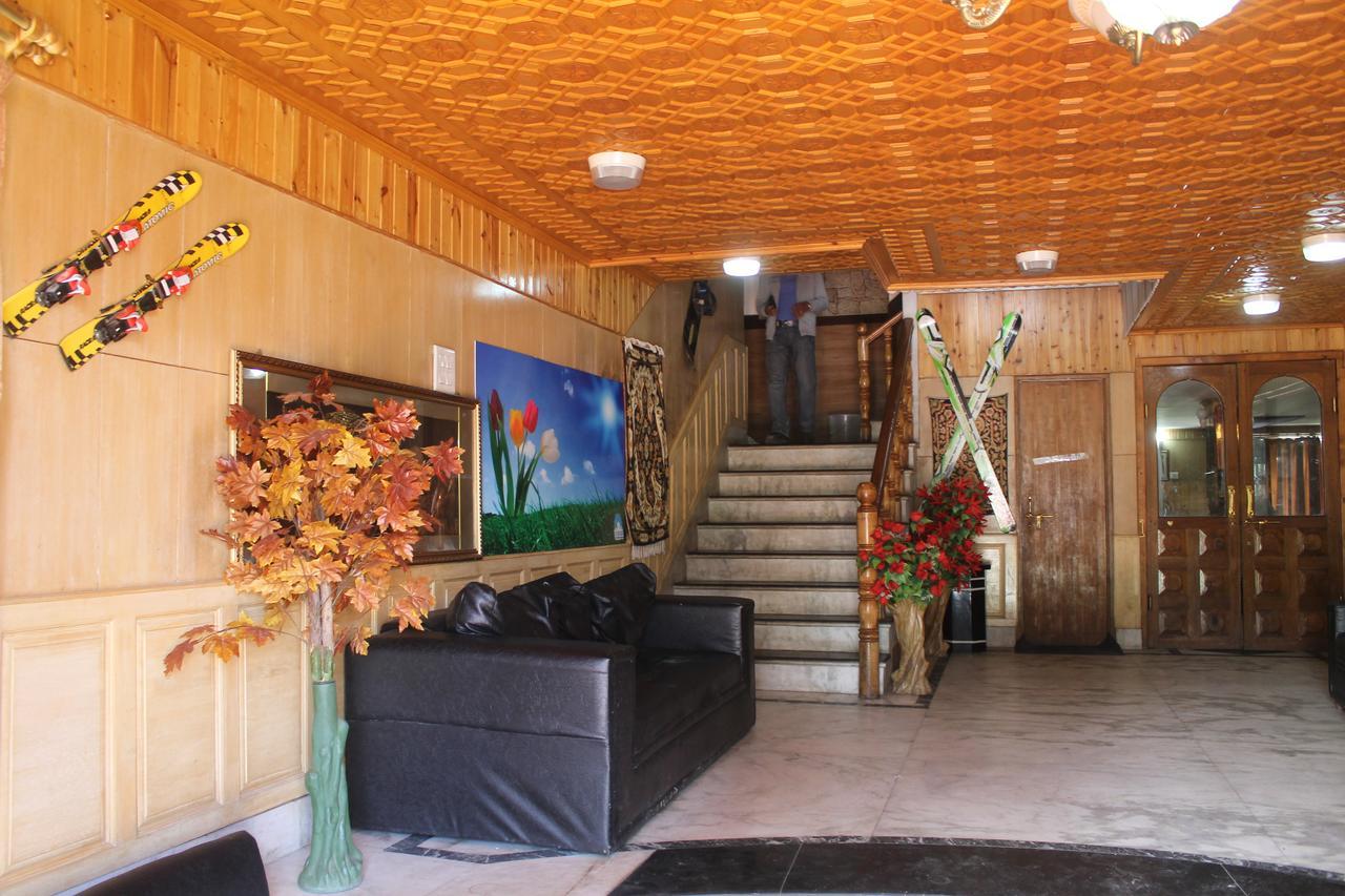 Fluorescence Hotel And Restaurant Gulmarg Kültér fotó